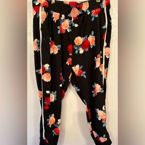 Jogger/Capri Size 2